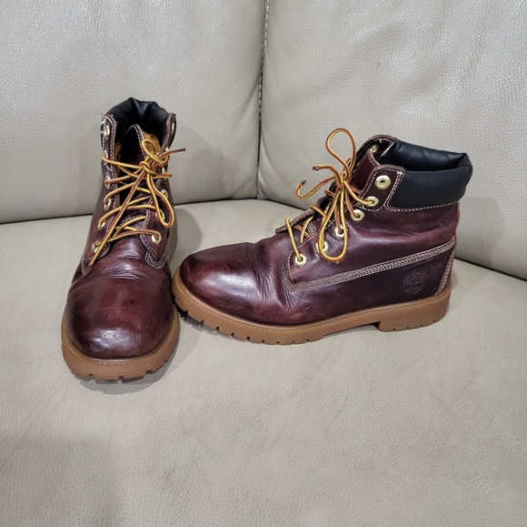 Timberland Big Boys Boots, Size 6, Color Brown Like New - Picture 3 of 7